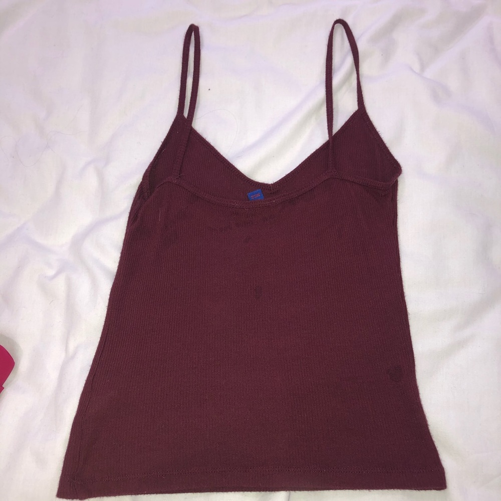 Maroon Ribbed Crop Top - Picture 3 of 4